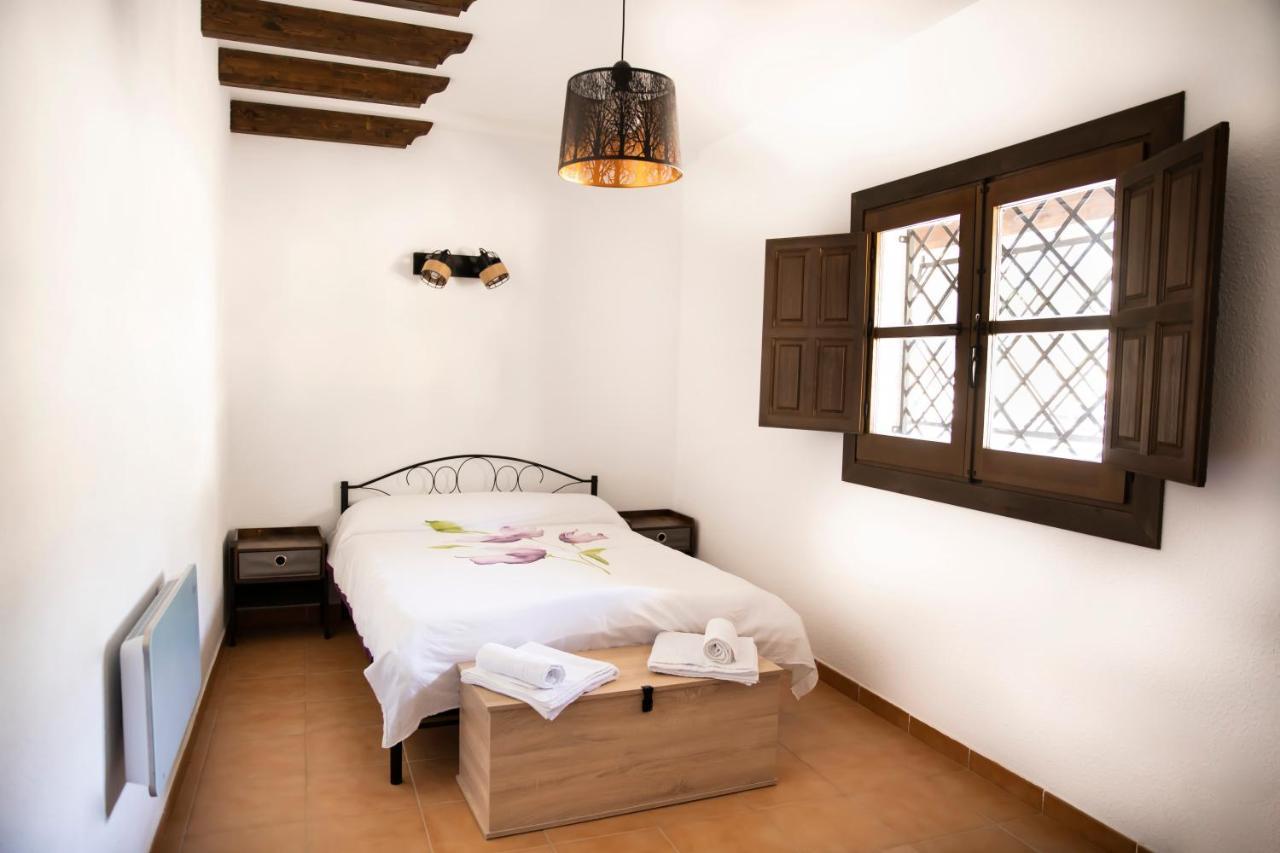 Tuguest Alpujarra Vi *